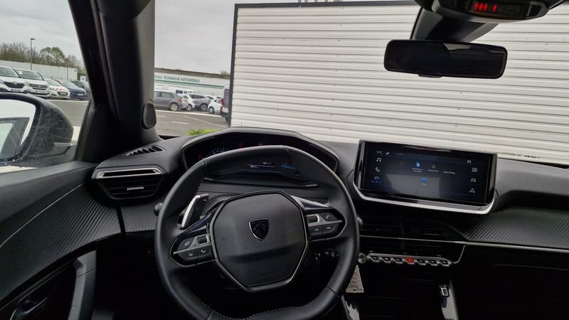 Peugeot 2008 Hybrid 136 E-Dcs6 Style