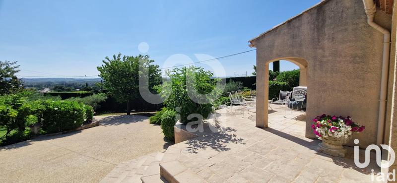 Maison - 205 m² - 6 pièces