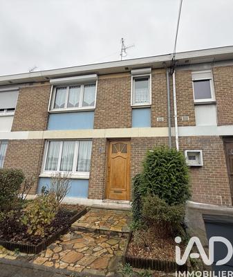 Maison - 85 m² - 4 pièces