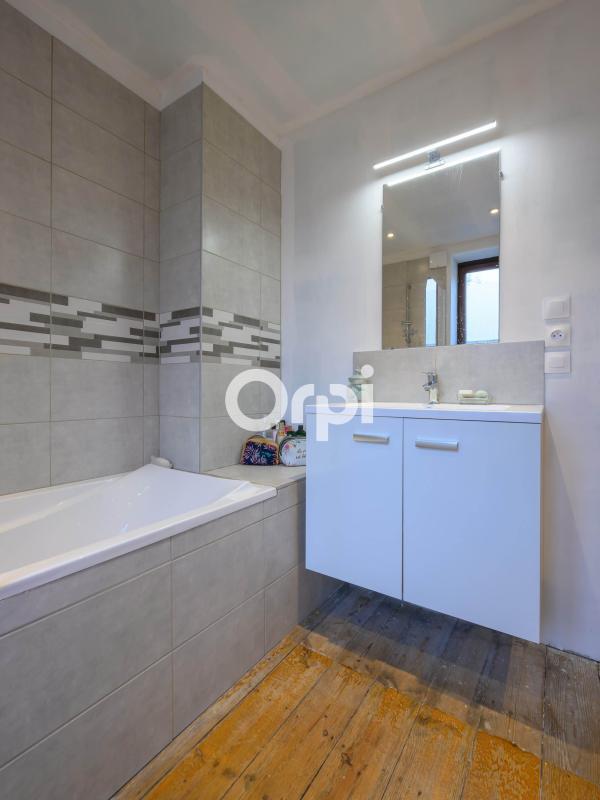 Maison de ville - 93 m² - 4 pièces