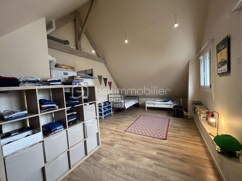 Maison traditionnelle - 150 m² - 7 pièces