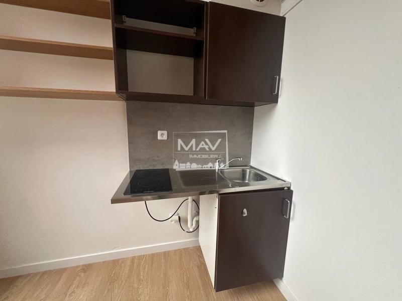 Studio - 12 m² - 1 pièce