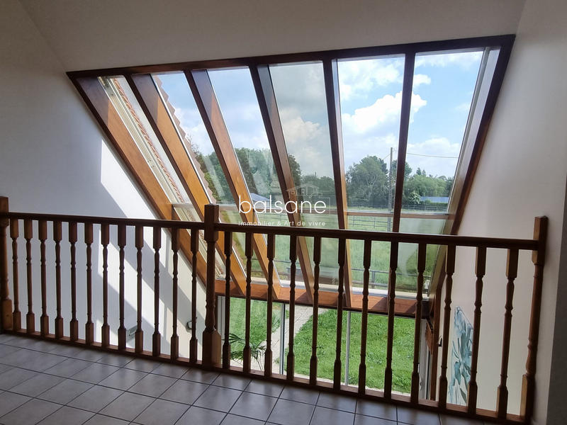 Maison contemporaine - 215 m² - 9 pièces