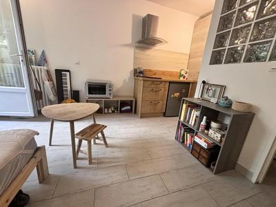 Appartement - 18 m² - 1 pièce