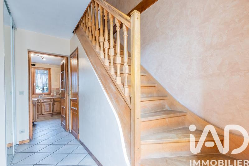Maison - 107 m² - 6 pièces