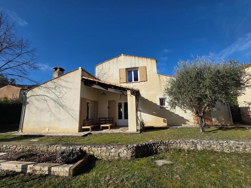 Maison - 157 m² - 6 pièces