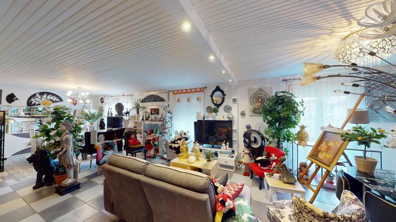 Maison - 143 m² - 5 pièces