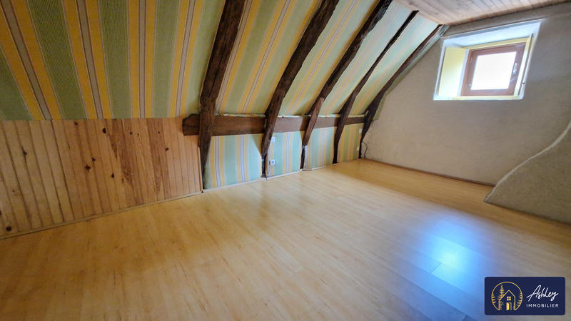 Maison ancienne - 190 m² - 4 pièces