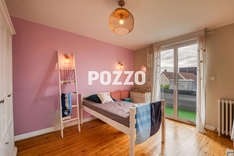 Maison - 172 m² - 6 pièces