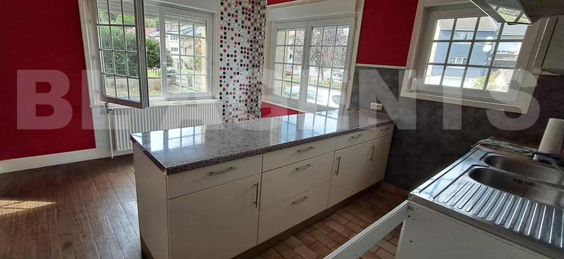 Maison - 84 m² - 4 pièces