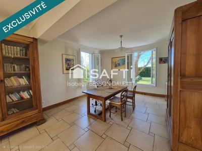 Maison - 111 m² - 4 pièces