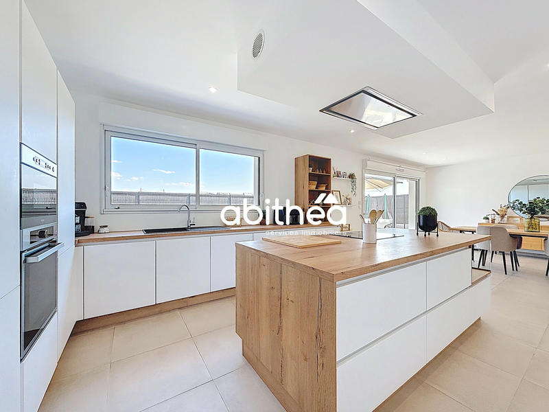 Maison - 144 m² - 6 pièces