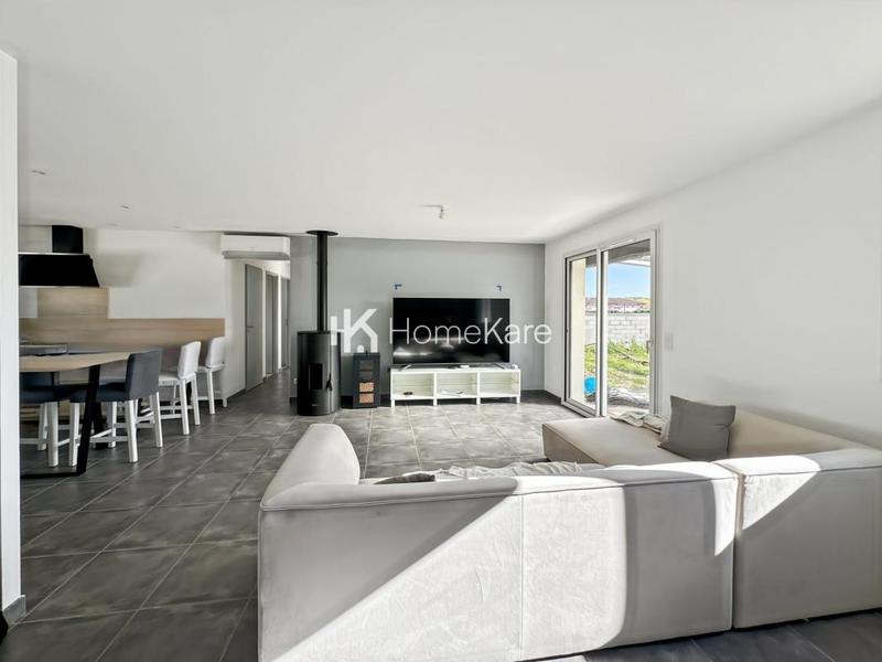 Maison - 100 m² - 4 pièces