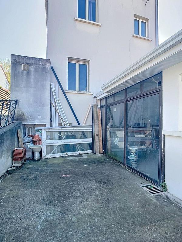 Immeuble - 190 m² - 2 pièces