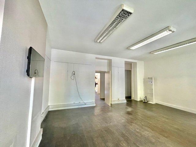 Appartement - 85 m² - 3 pièces