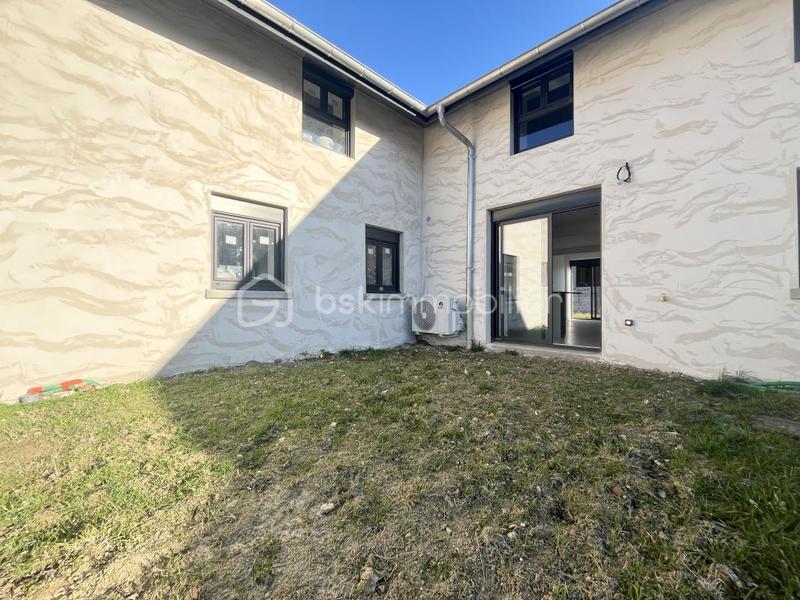 Corps de ferme - 65 m² - 3 pièces