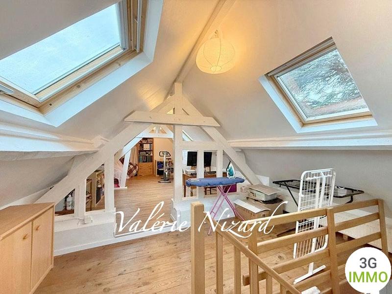 Villa - 164 m² - 9 pièces