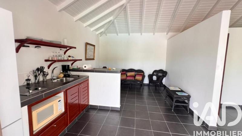 Maison - 400 m² - 9 pièces