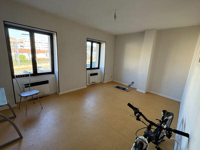 Immeuble - 420 m² - 18 pièces