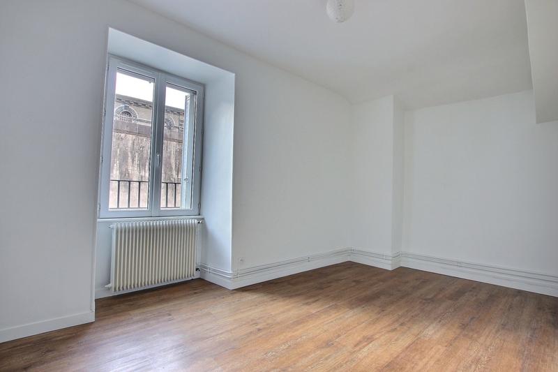 Appartement - 108 m² - 4 pièces