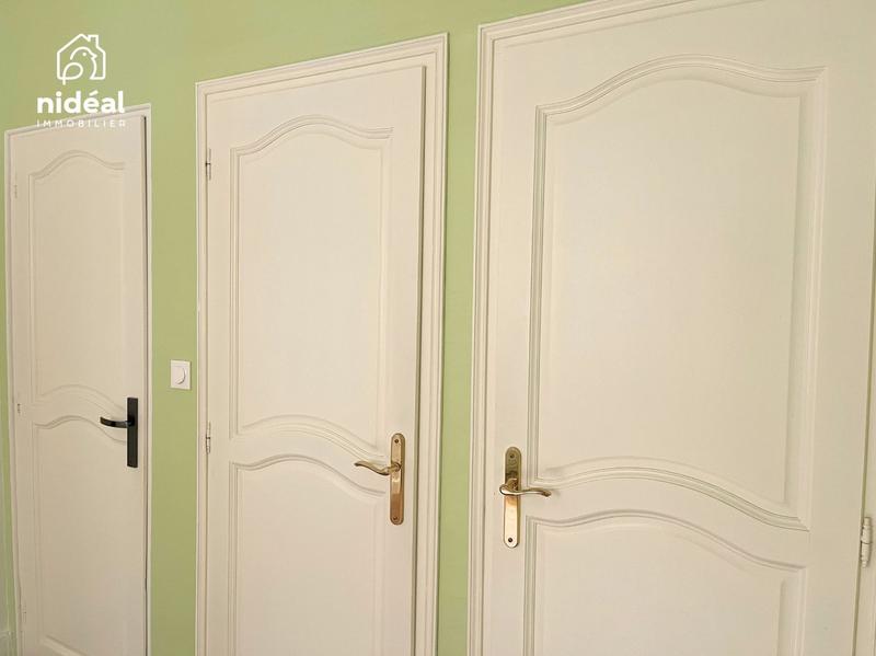 Appartement - 99 m² - 4 pièces