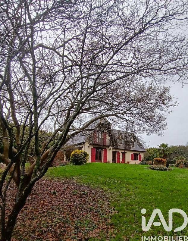 Maison - 144 m² - 6 pièces