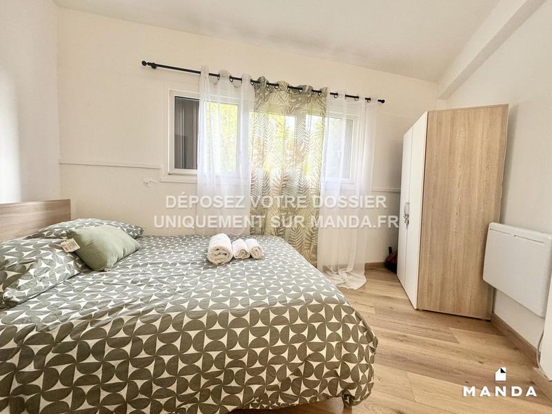Chambre - 10 m² - 4 pièces