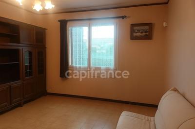 Maison - 102 m² - 4 pièces