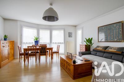 Appartement - 82 m² - 4 pièces