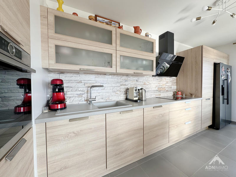 Appartement - 70 m² - 3 pièces