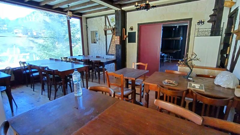 Bureau - 468 m² - 6 pièces