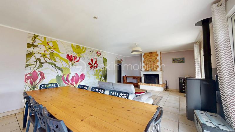 Maison - 135 m² - 6 pièces