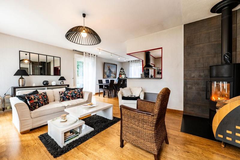 Maison - 110 m² - 3 pièces