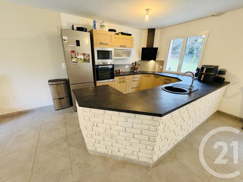 Pavillon - 137 m² - 7 pièces