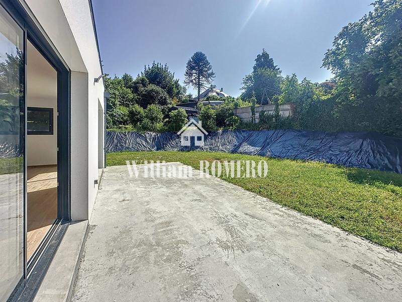 Maison - 98 m² - 4 pièces