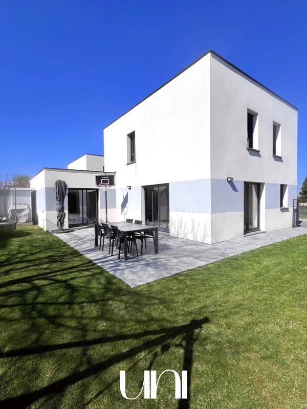 Maison - 128 m² - 5 pièces