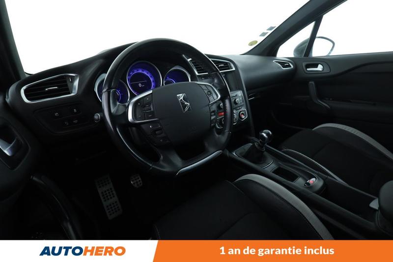 Citroën Ds4 1.6 e-HDi So Chic Bvm6 115 ch