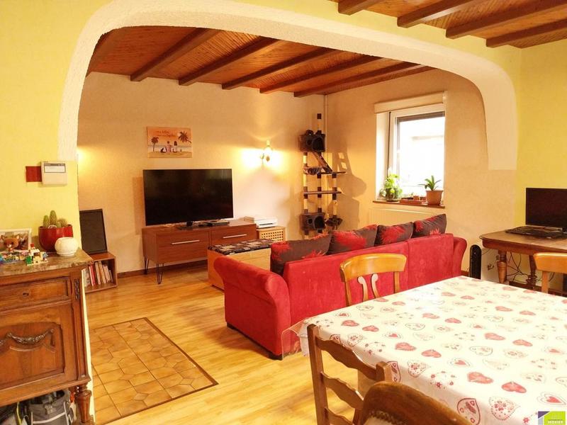 Maison traditionnelle - 122 m² - 7 pièces