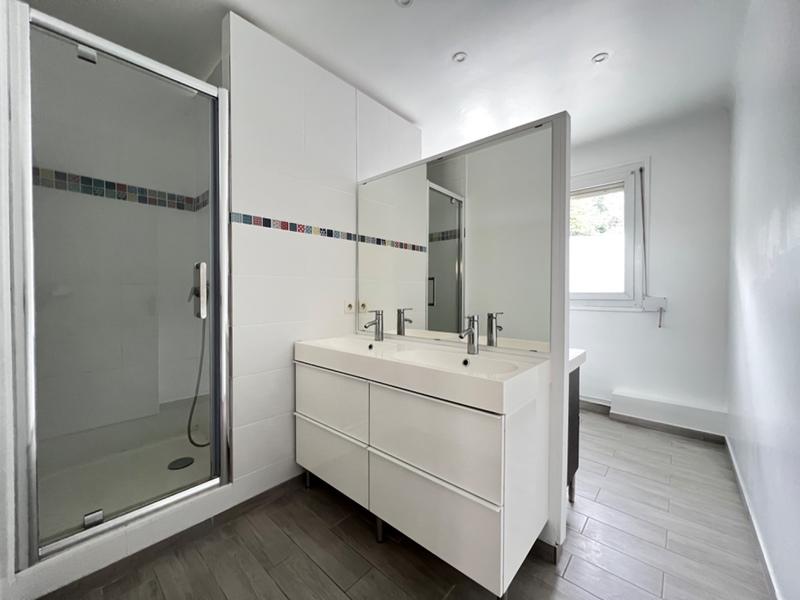 Maison - 144 m² - 8 pièces