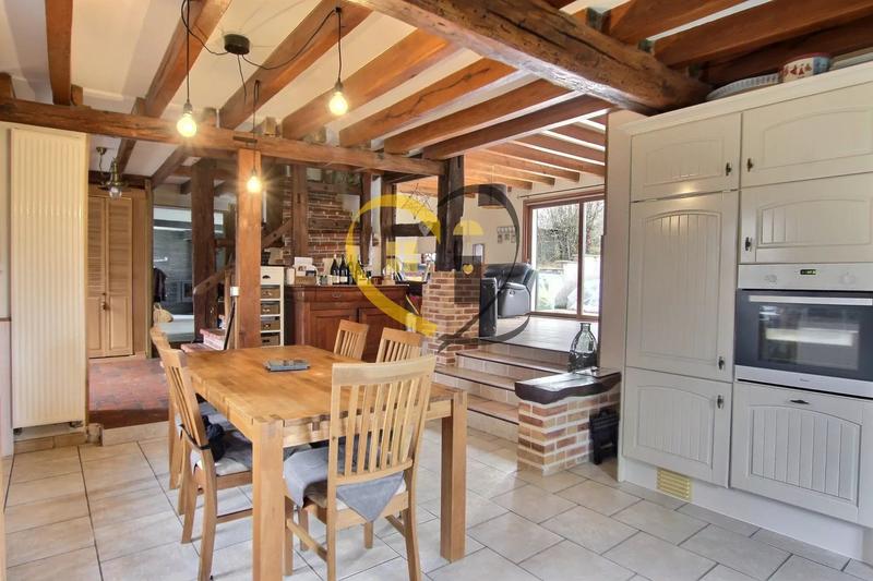 Maison - 160 m² - 5 pièces