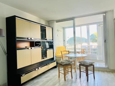 Studio - 21 m² - 1 pièce