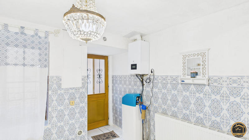 Maison - 150 m² - 8 pièces