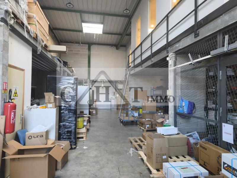 Entrepôt - 500 m²