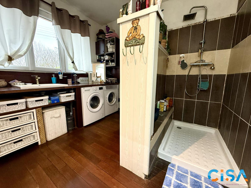 Maison - 130 m² - 6 pièces