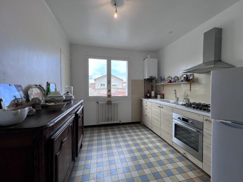 Appartement - 101 m² - 4 pièces