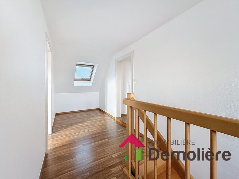 Maison - 104 m² - 4 pièces