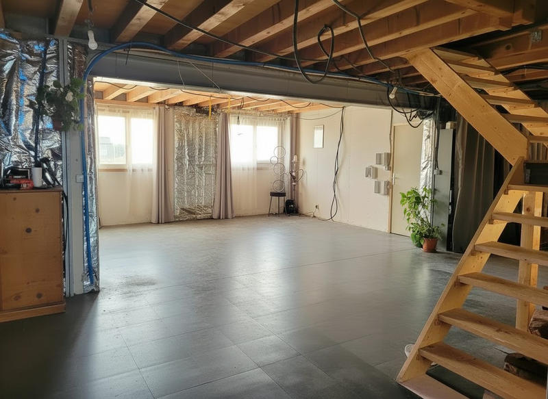 Maison contemporaine - 282 m² - 6 pièces