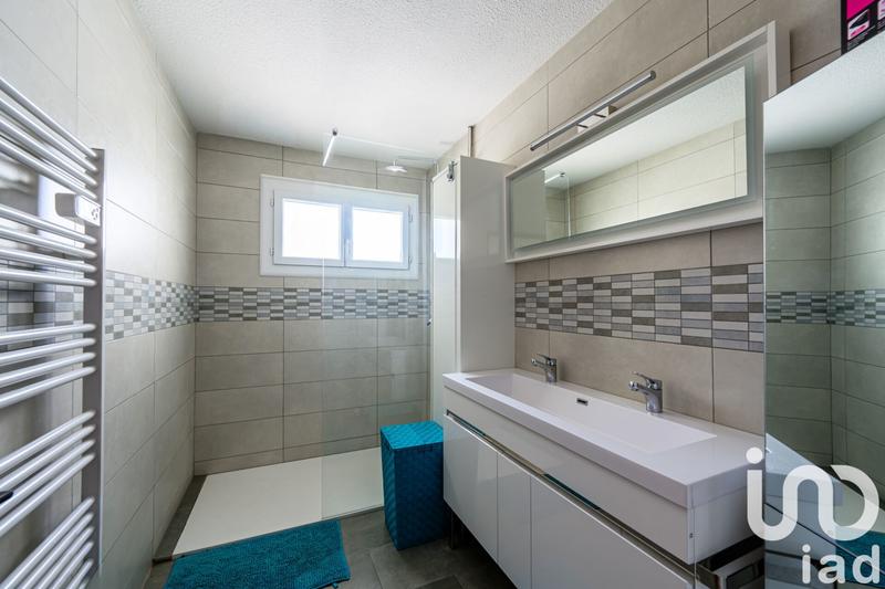 Maison - 107 m² - 5 pièces