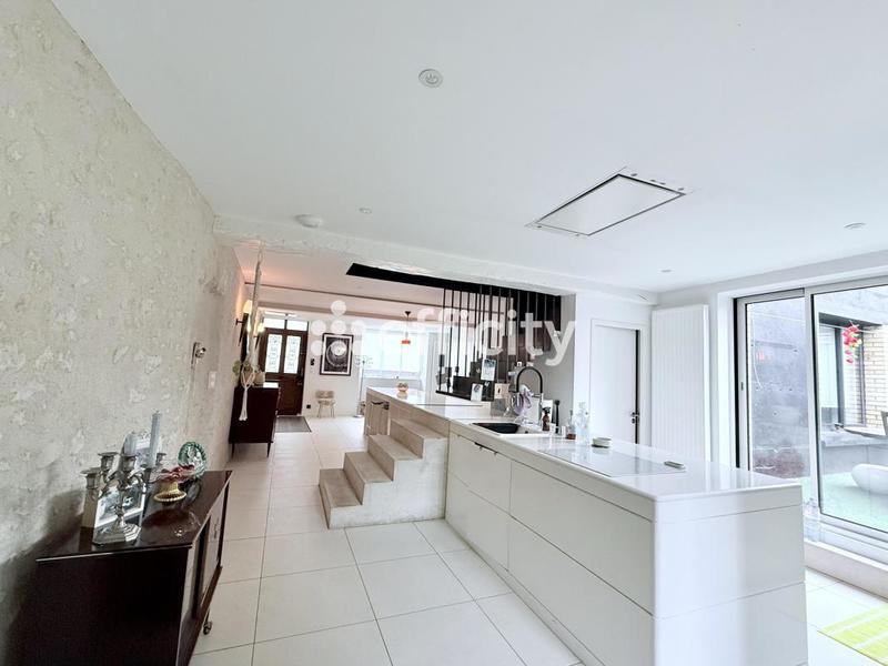 Maison - 133 m² - 5 pièces