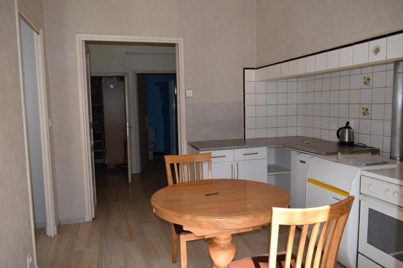 Maison - 76 m² - 8 pièces